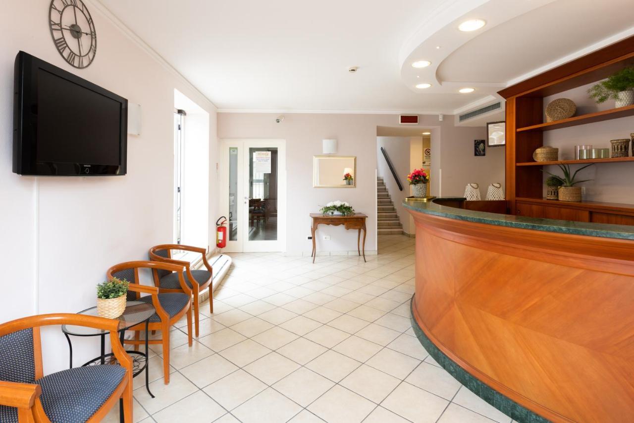 Residence Mimosa Rimini Exterior photo